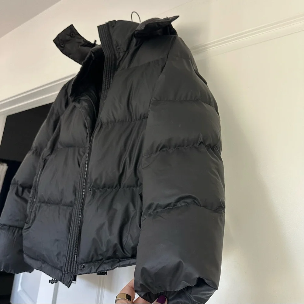 BCBGeneration (M) BCBG Black Matte Classic Quilted Puffer Winter Coat with Hood - Picture 7 of 13